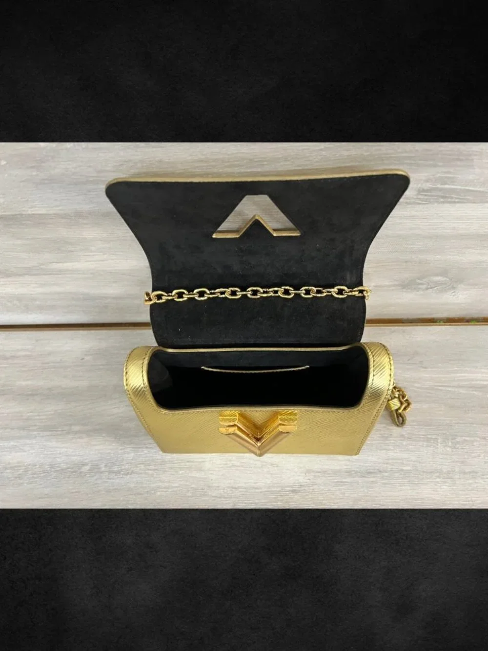 Louis Vuitton Metallic Gold Epi Leather Twist PM Bag - Authentic (PO1014242)